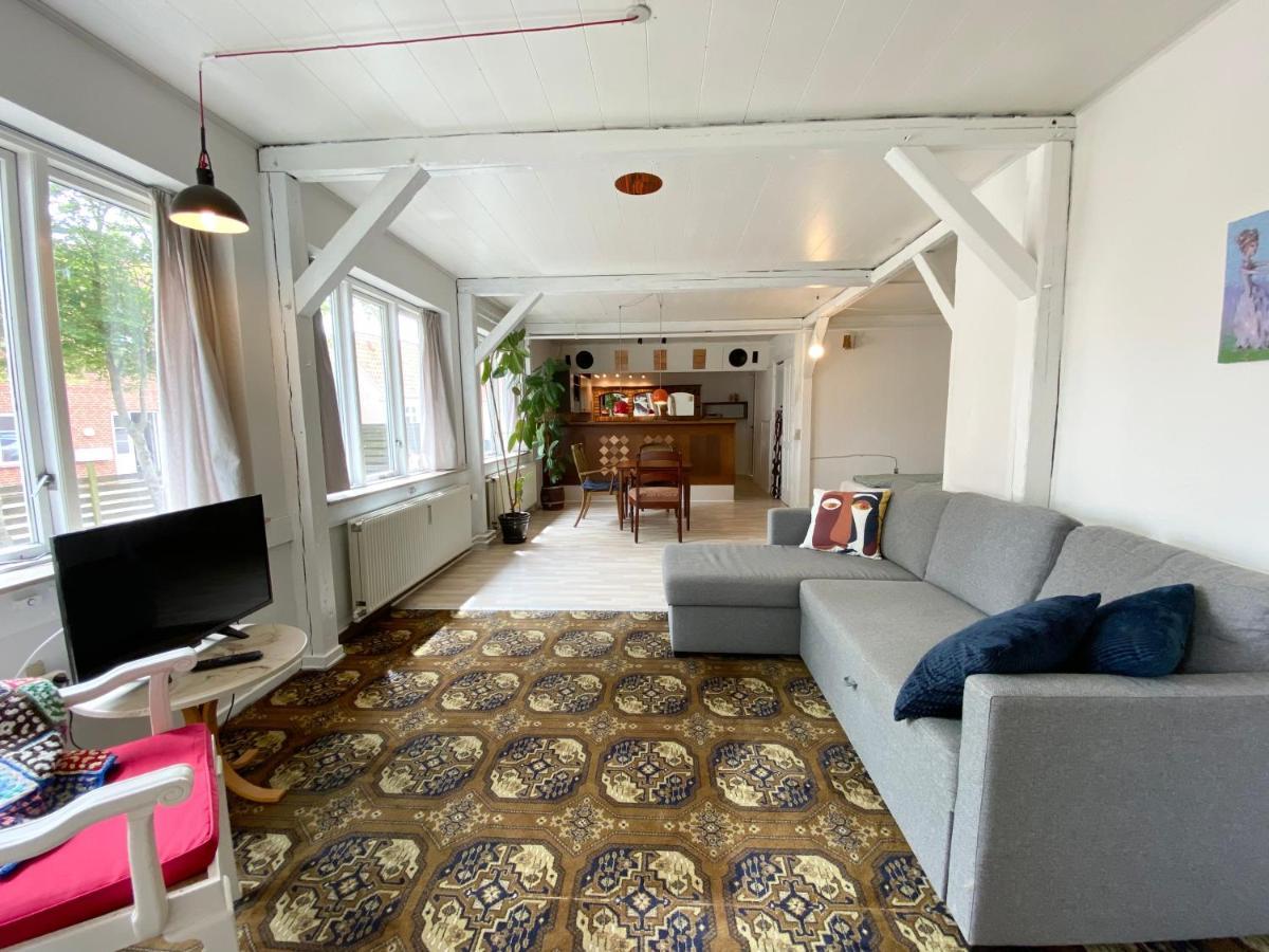 Studio Apartment In The Heart Of Hojer Bagian luar foto